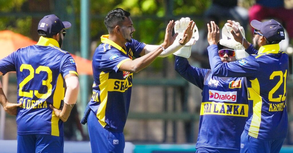 ZIM vs SL, 2nd ODI – மெதுவான ஓவர் வீச்சு காரணமாக இலங்கை அணிக்கு அபராதம்